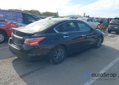 2015 Nissan Altima 2.5 S from USA, damaged, VIN 1N4AL3AP0FC577360